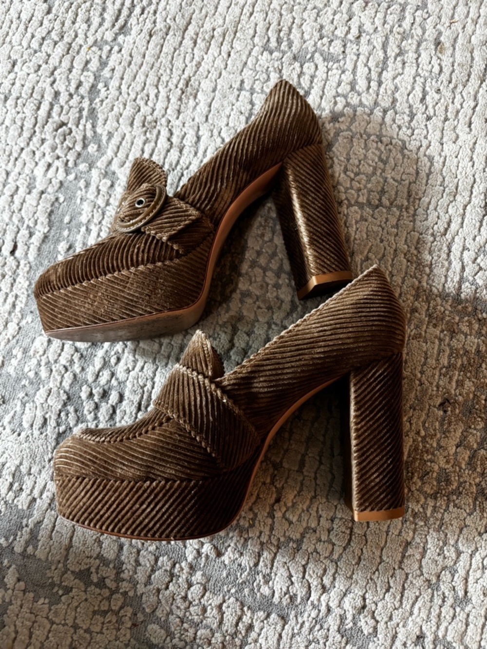 Gianvito Rossi Women’s Brown Corduroy Platform Heels size 37.5